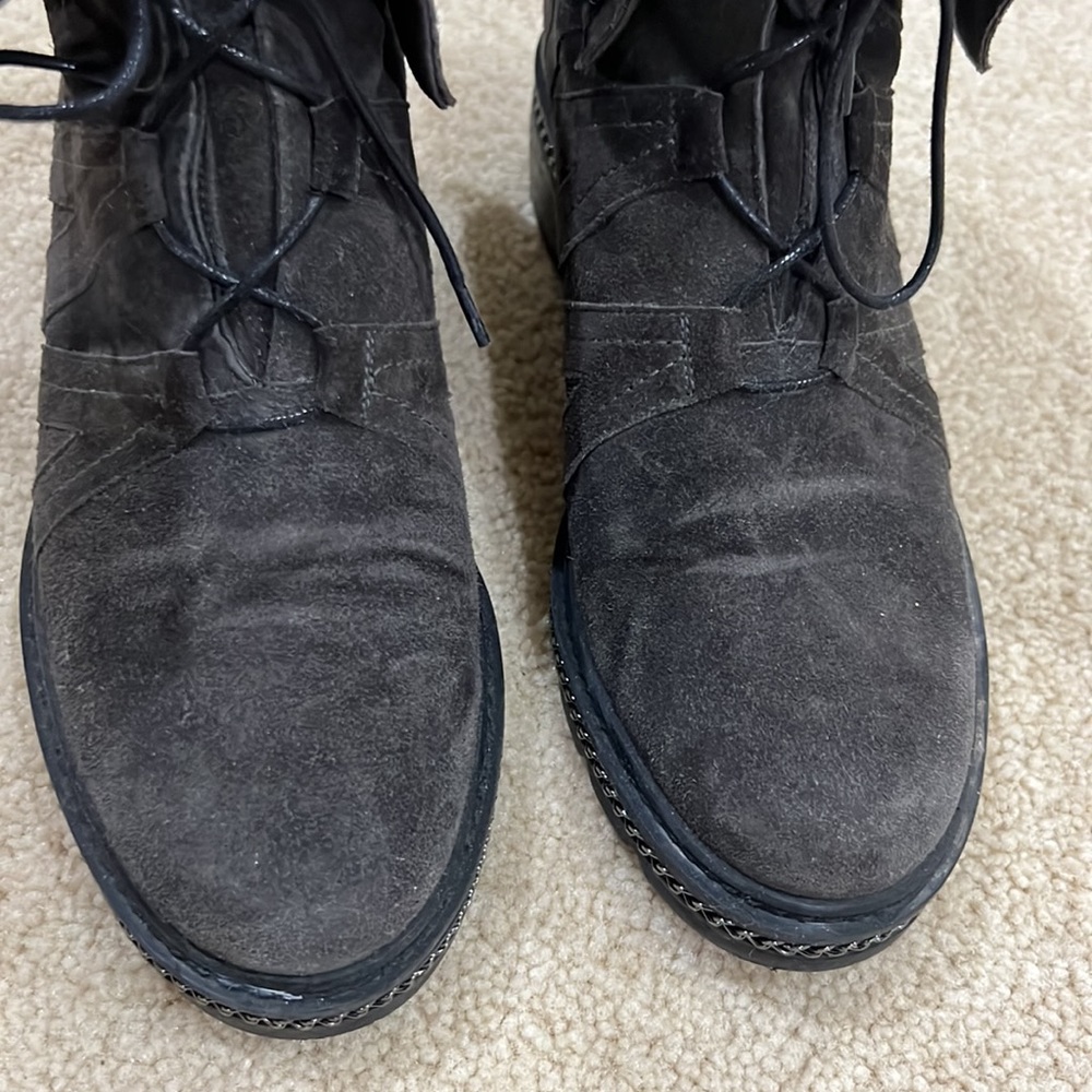 Stuart Weitzman Foldover Boots. Size 6 1/2 - image 3